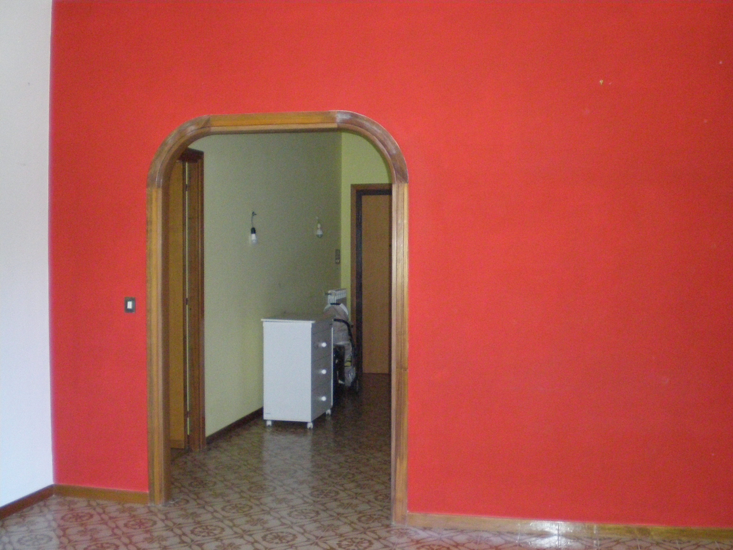 OLYMPUS DIGITAL CAMERA Vendesi Appartamento in zona residenziale