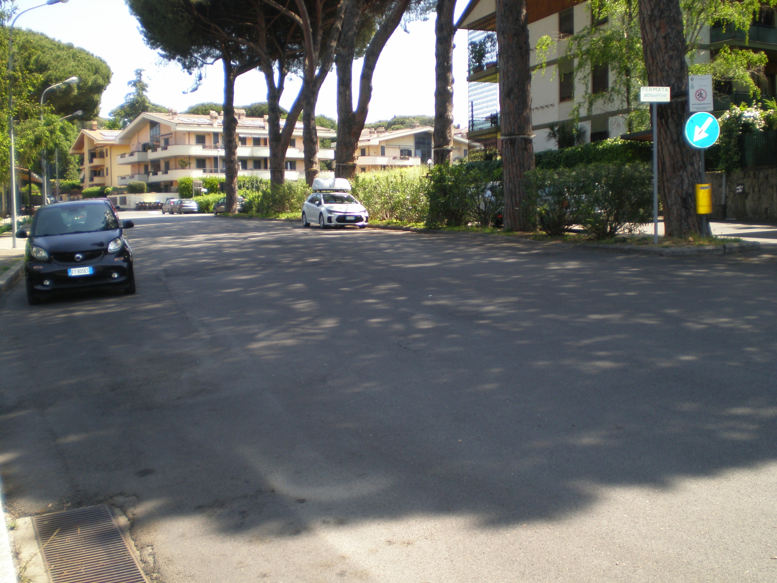 OLYMPUS DIGITAL CAMERA Vendesi Appartamento in zona residenziale